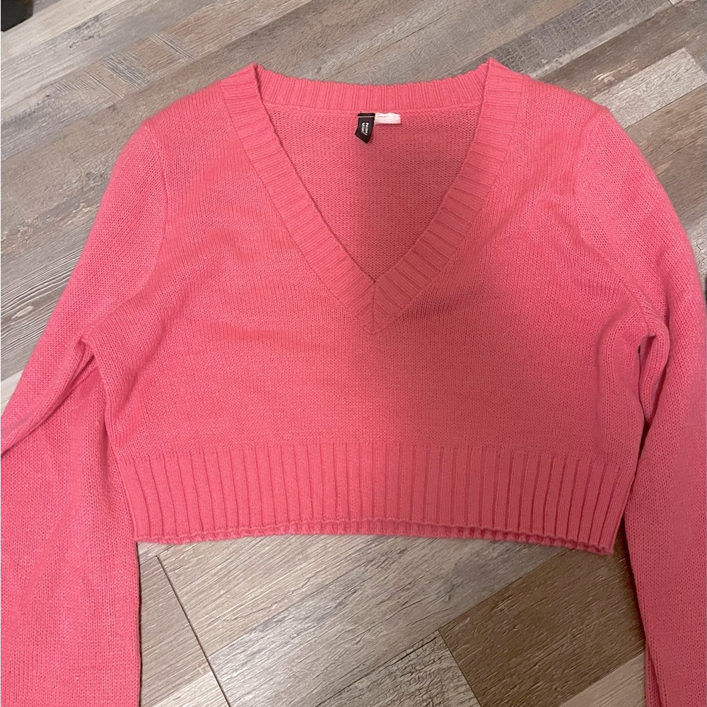 H&M Cropped Sweater